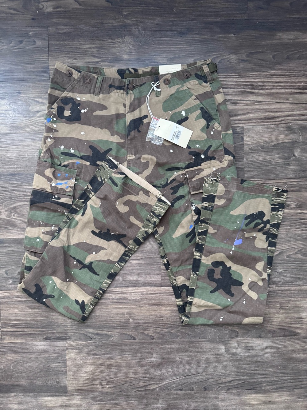 MNML Men’s Camo Cargo Pants with Paint Accents - Green/Brown - NWT